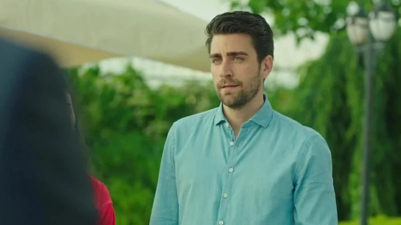Кадры из сериала Любовь напоказ 11 серия 1 сезон (2019)